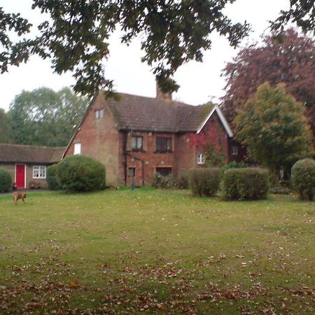 Oldlands Farmhouse Bed And Breakfast Crawley (West Sussex) Exterior photo